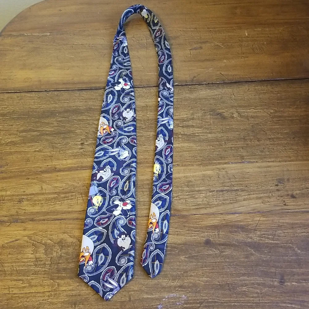 LOONEY TUNES TIE